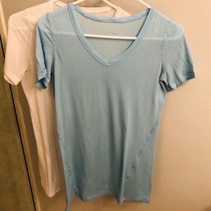 lululemon athletica lite blue short sleeved shirt